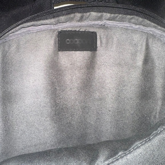 Cocoon Bag SLIM Backpack 15" Laptop + 10" Tablet Backpack Black - Picture 7 of 16